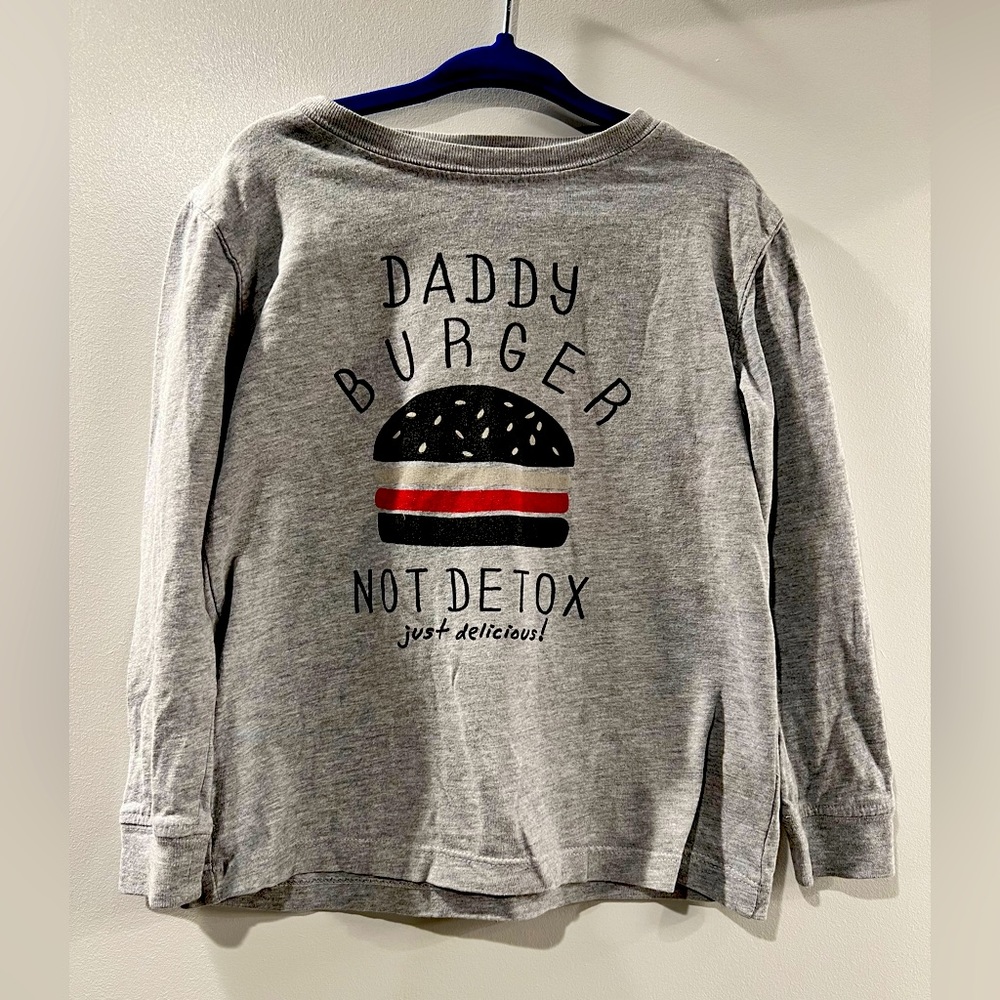 Monoprix size 5 long sleeves t-shirt fair condition